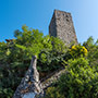 Serravalle, la torre e il monumento