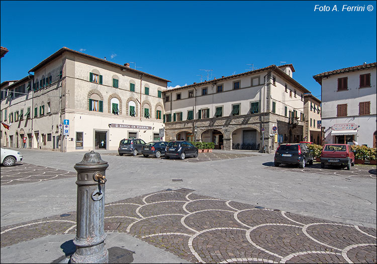 La piazza centrale a Castelfranco