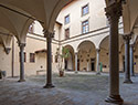 Palazzo Bruni Ciocchi, il cortile