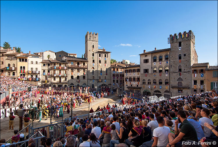 Rievocazioni storiche, Arezzo