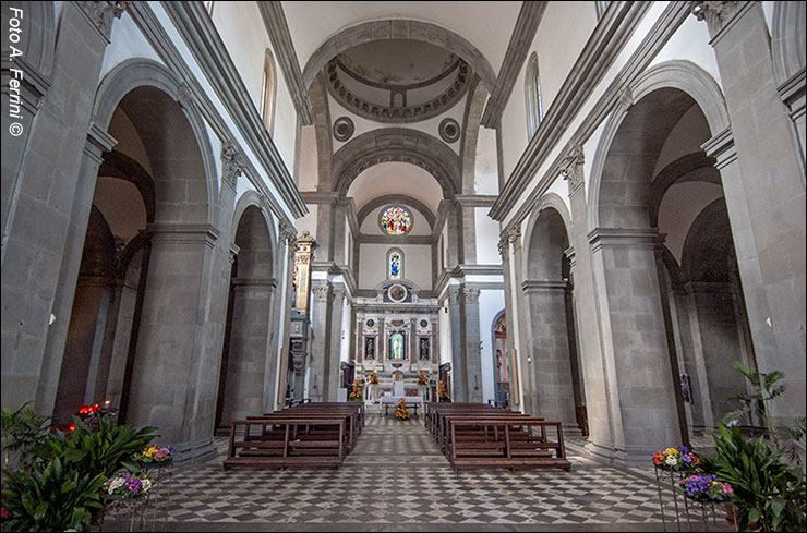 Chiesa Santissima Annunziata, interno.