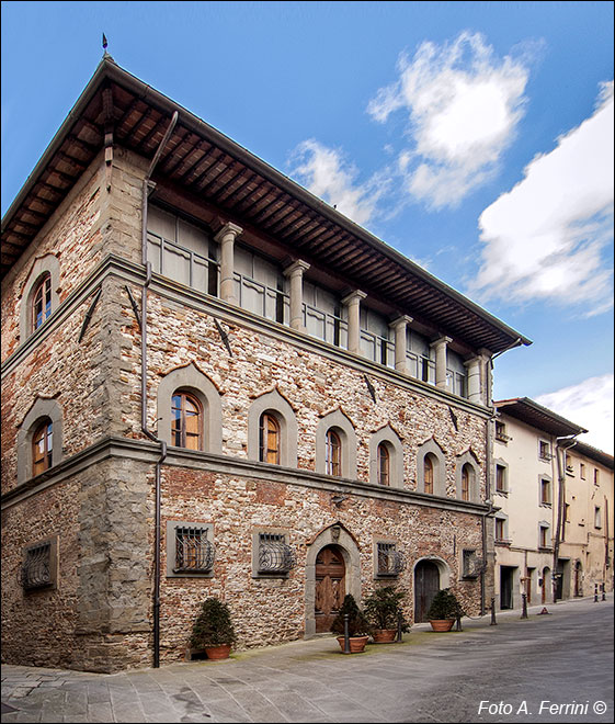 Bibbiena, Palazzo Dovizi
