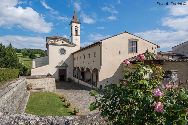 Bibbiena, Santa Maria del Sasso, la chiesa