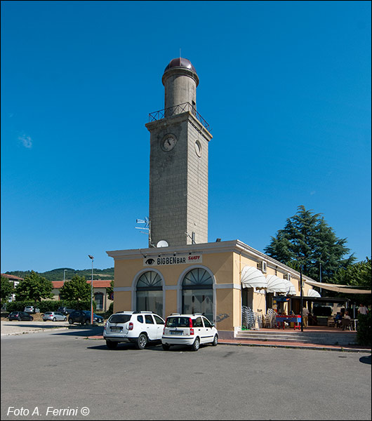 Soci, torre dell'orologio