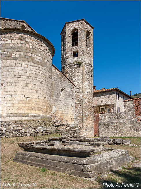 Pieve di Socana, ara etrusca