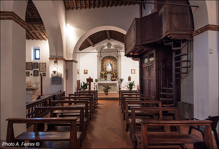 Chiesa di Carda, interno