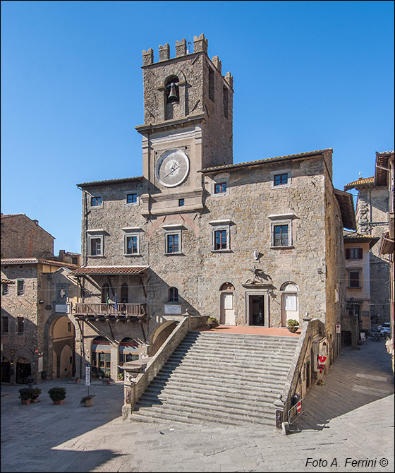 Il Palazzo Comunale di Cortona