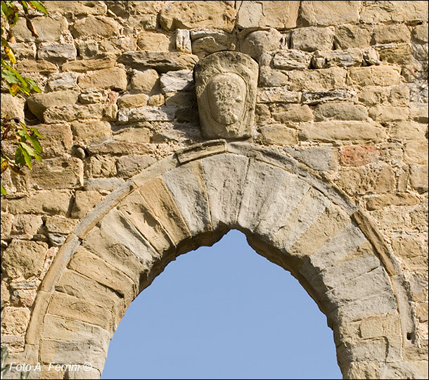 Castello di San Niccolò, porta d’accesso