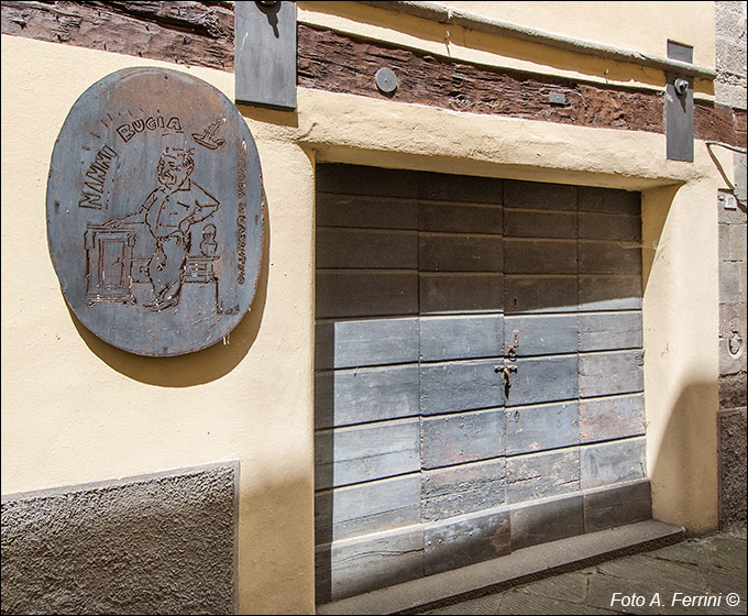 L’antiquario Giovanni, Strada in Casentino