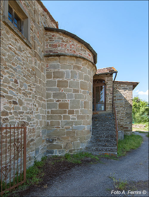 Torre, abside della chiesa