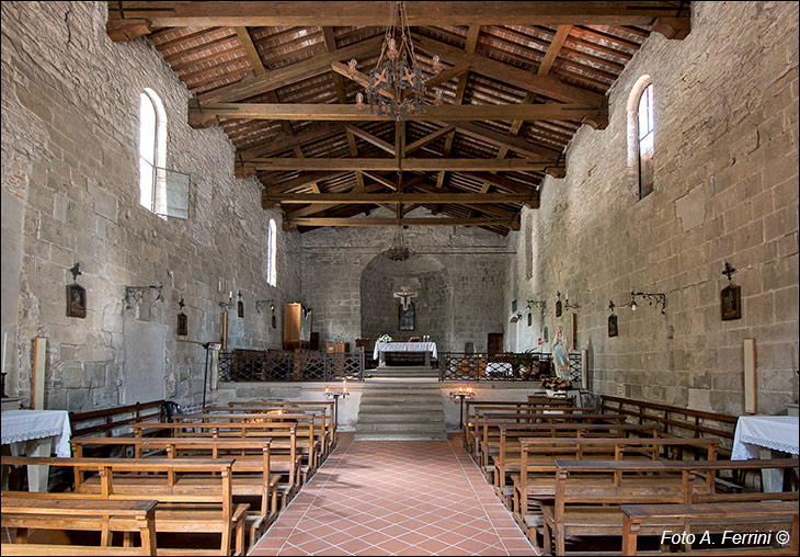 Chiesa di Badia Prataglia, interno
