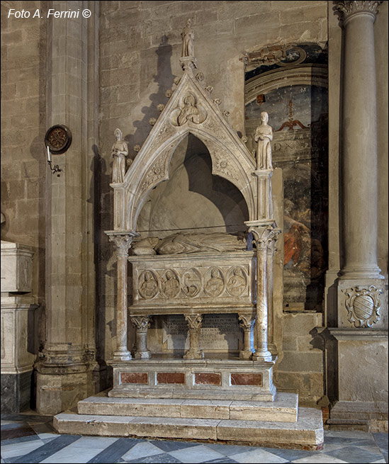 Monumento per Papa Gregorio X, Duomo di Arezzo