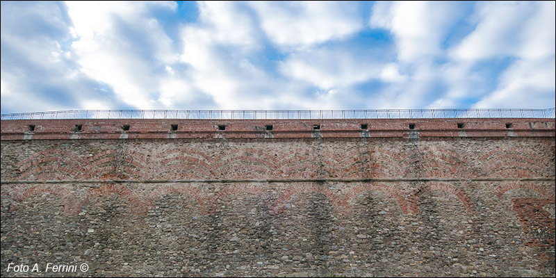 Fortezza di Arezzo, le mura
