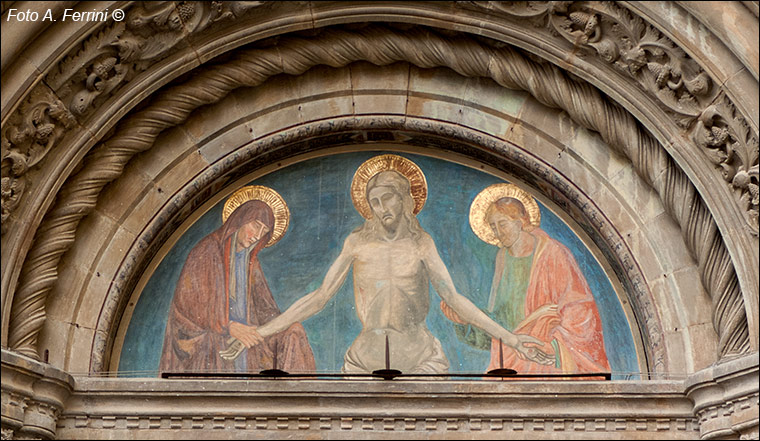 Cristo in Pietà
