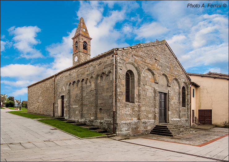 Valdarno: Church of Scò
