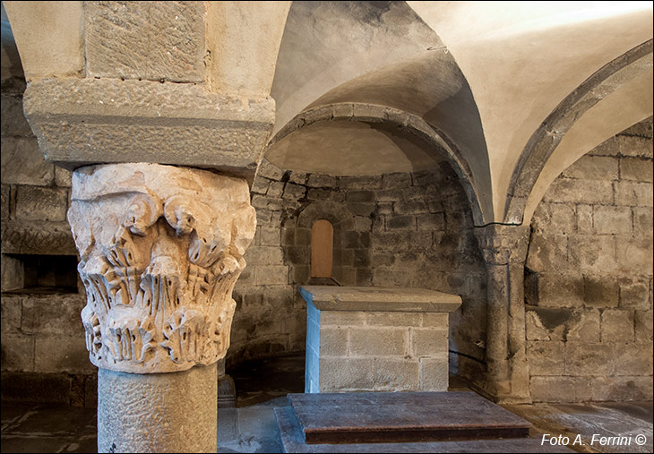 Capitelli nella cripta di Prataglia