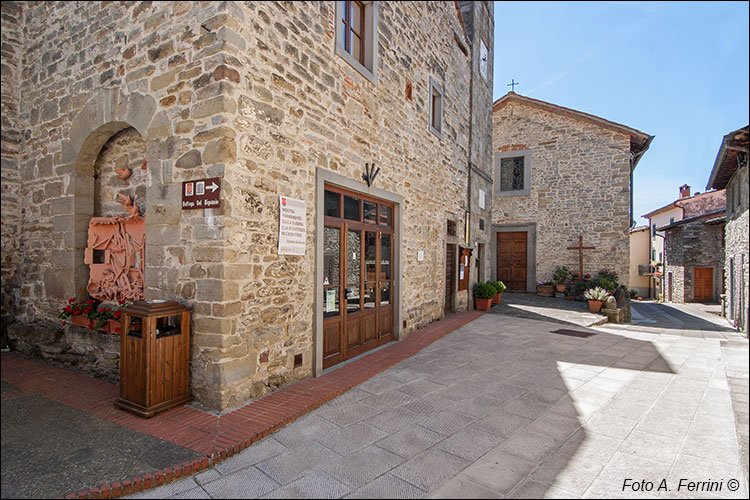 Moggiona, il borgo del paese