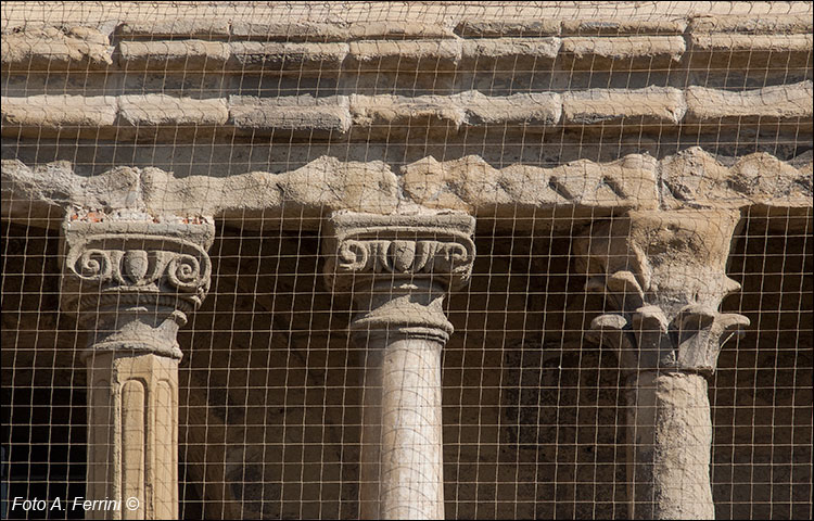 Capitelli della Pieve di Arezzo