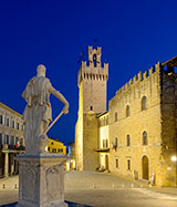 Arezzo By Night