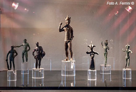 Museo Archeologico, statuette etrusche