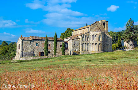 Casentino: the Romanesque churches