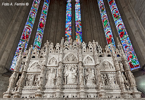 Arezzo Cathedral: St. Donato’ Ark and glassed