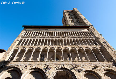 Parish Curch of Arezzo, the facade