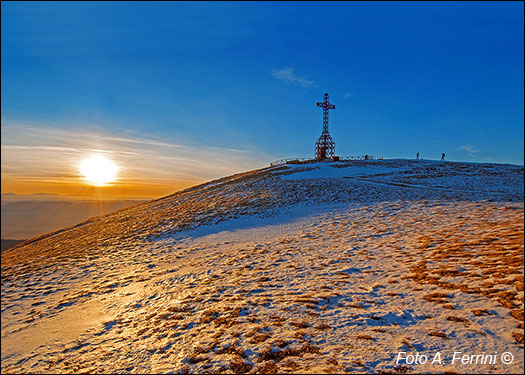 Winter sunset in Pratomagno