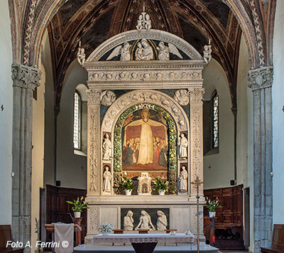 Santa Maria delle Grazie, interno