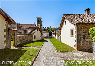 Eremi e monasteri in Toscana Eremi e monasteri in Toscana