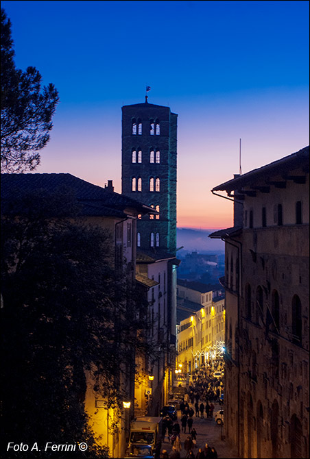 Campanile della pieve, un simbolo di Arezzo.