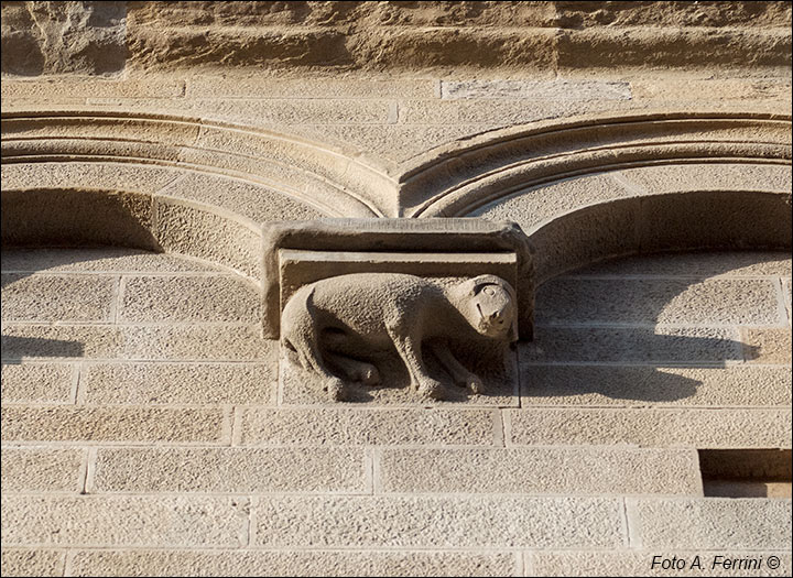 Sculture sulla Pieve di Arezzo