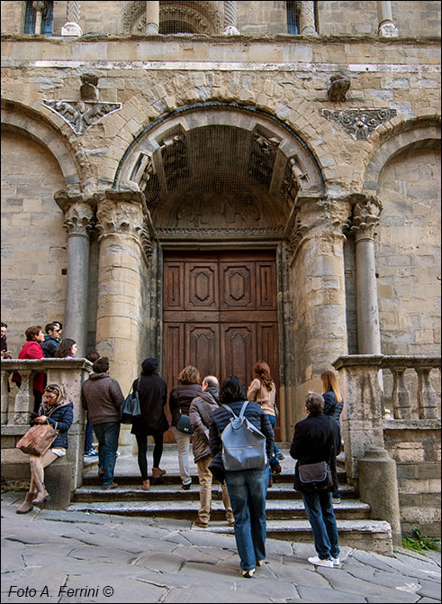 Facciata della Pieve, particolari