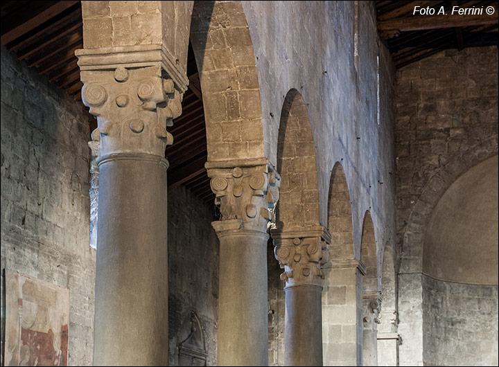 Capitelli Pieve di Cascia