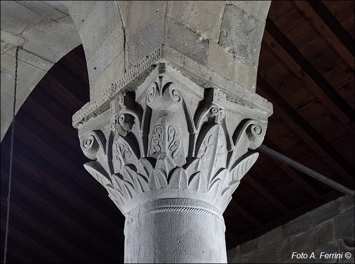 Capitelli Pieve di Strada