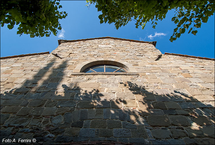 Facciata Pieve di Romena.