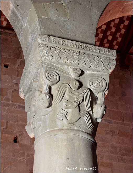 Capitelli Pieve di Romena.