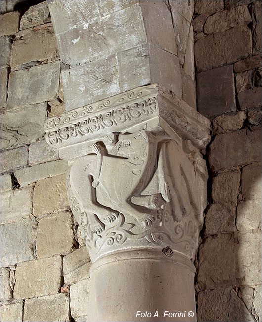 Capitelli della Pieve di Romena.