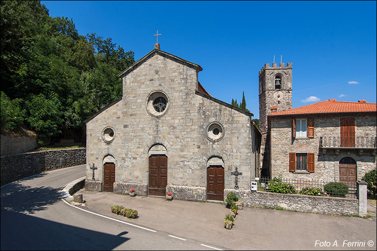 Pieve di Montemignaio, facciata