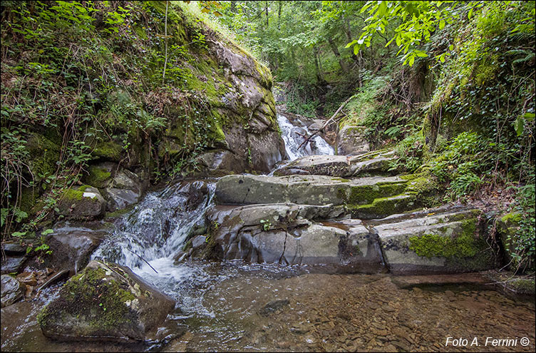 Fosso del Diavolo a Rocca Ricciarda