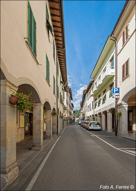 Via Garibaldi, Pratovecchio