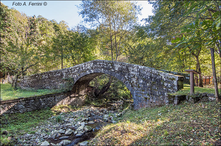Serravalle, il vecchio ponte