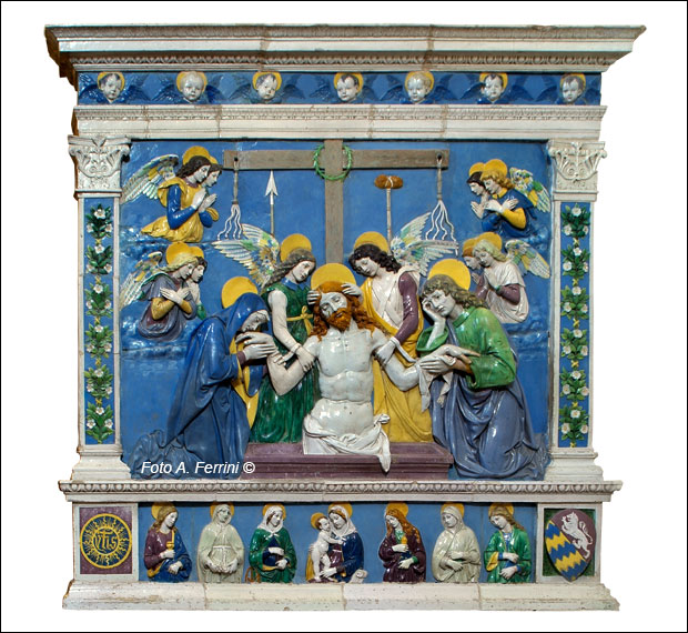 Cristo in Pietà, Della Robbia.